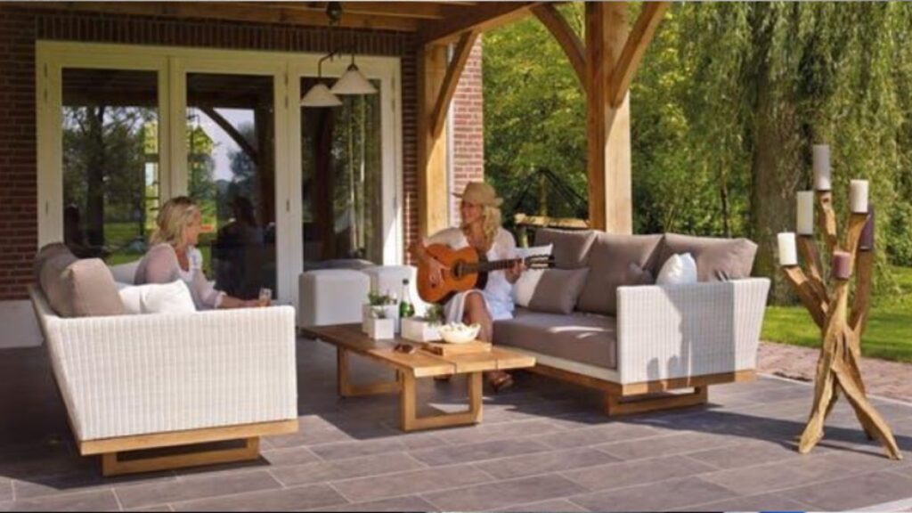 Outdoor Home Deck Spaces