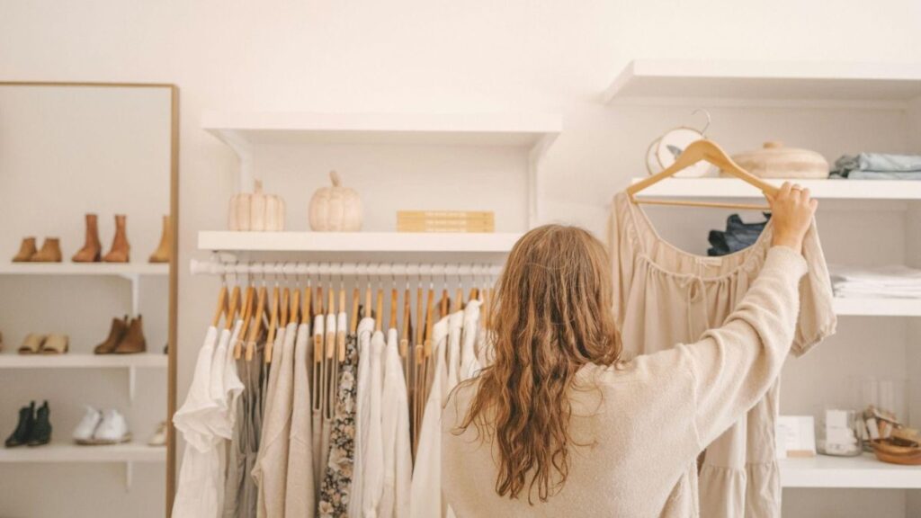 Dressing Smart Starts