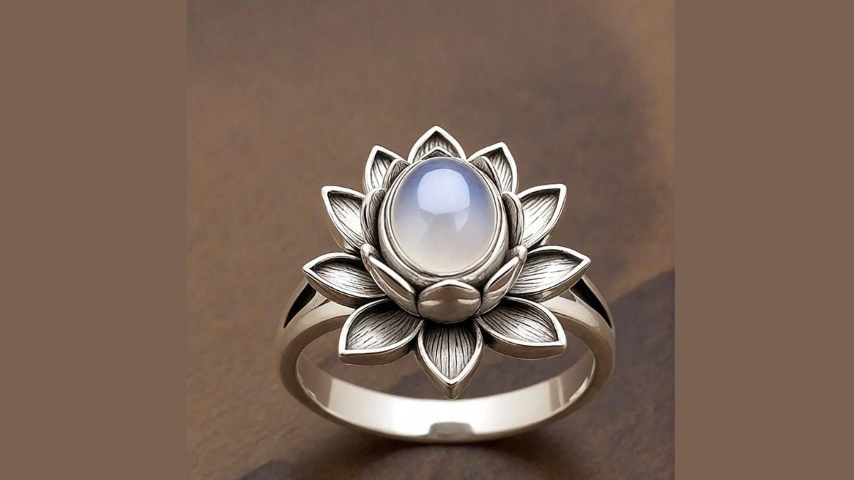 moonstone ring