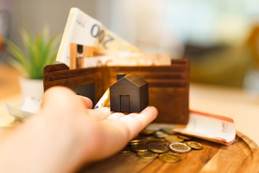 how to start real estate investing with little money