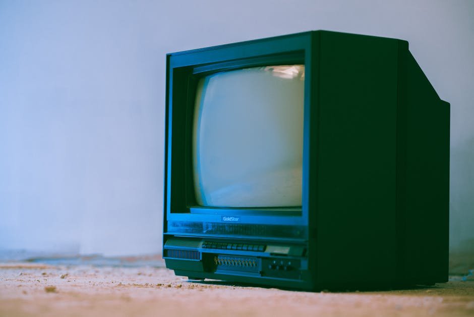 OLED vs QLED TV Panels Explained: Which is Right for You in 2026?