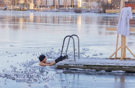 how does cold plunging improve mental health and focus