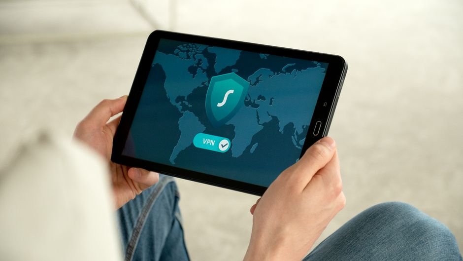 How Virtual Private Networks Protect Online Privacy in 2026